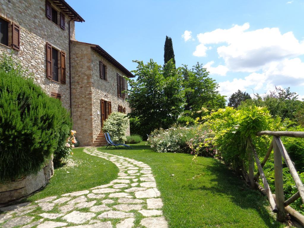 Agriturismo La Torraccia 토티 외부 사진